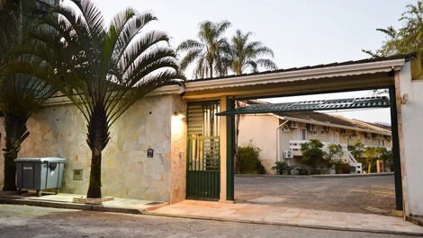 Cozy Flat in Barra do Una Beach