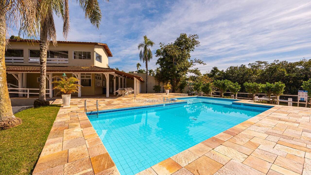 Casa para aluguel de temporada em São Sebastião (Barra do Una)