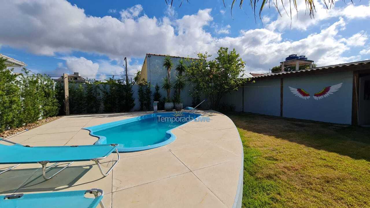 Casa para aluguel de temporada em Florianopolis (Praia dos Ingleses)