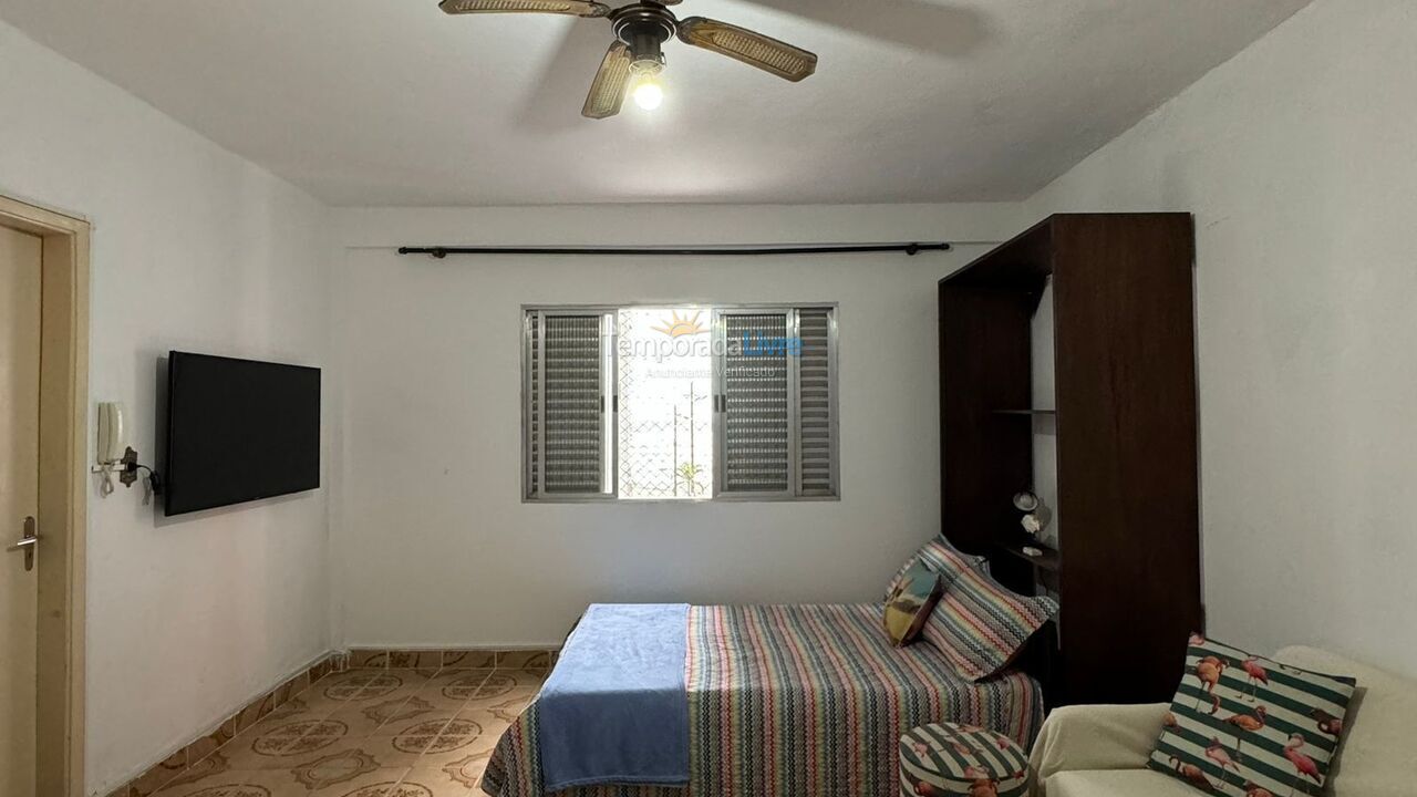 Apartment for vacation rental in Praia Grande (Vila Tupi)