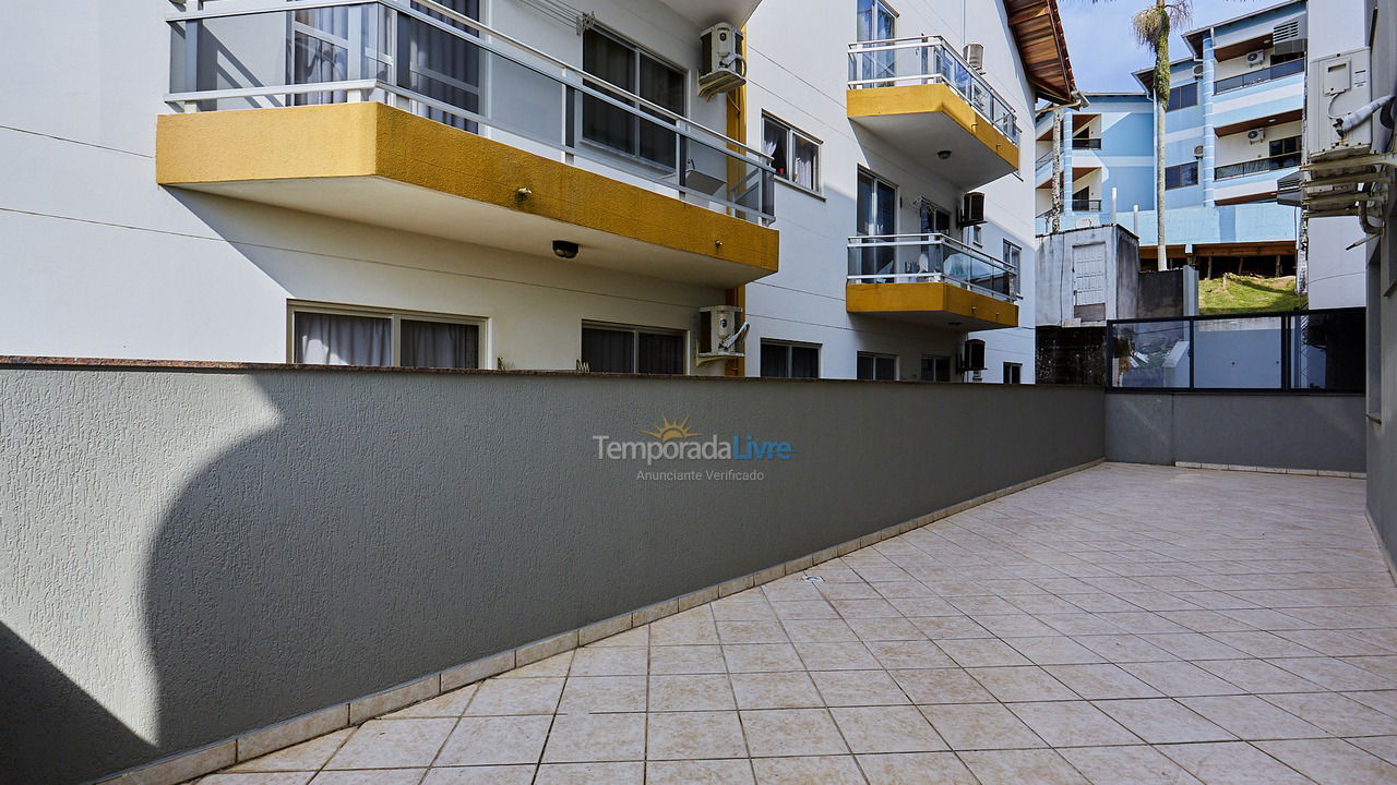 Apartment for vacation rental in Bombinhas (Bombinhas Centro)