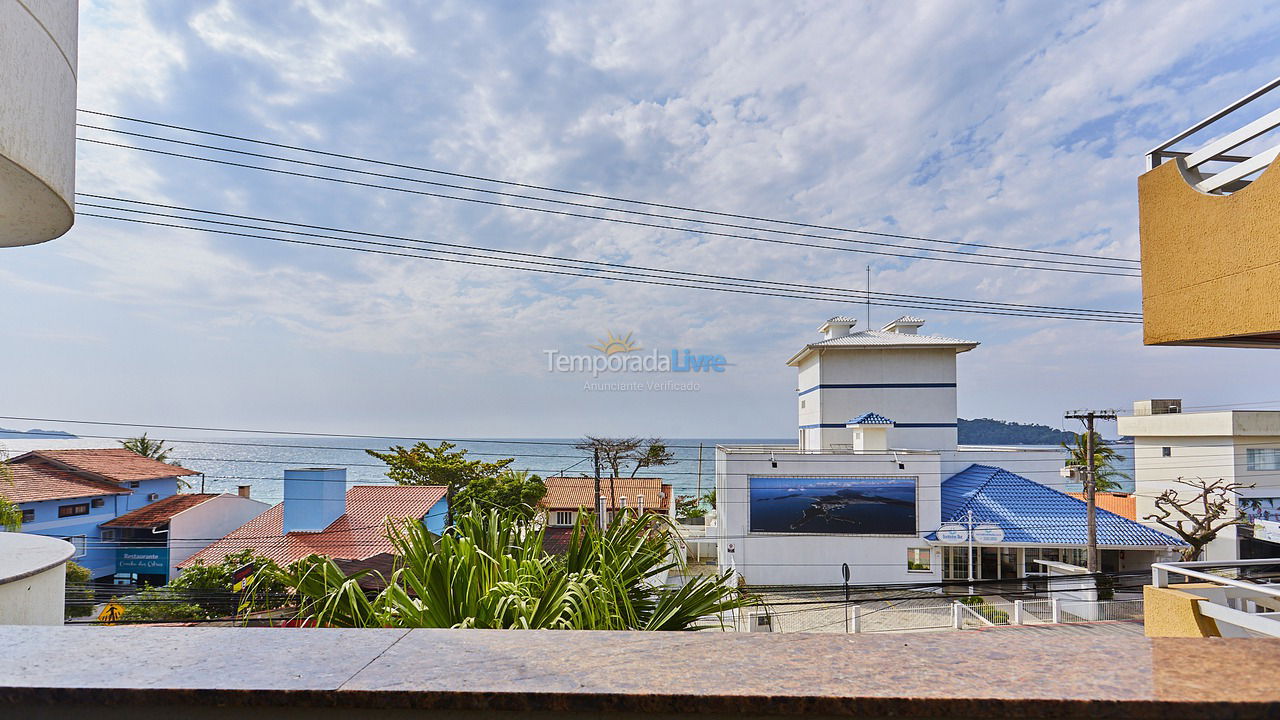 Apartment for vacation rental in Bombinhas (Bombinhas Centro)