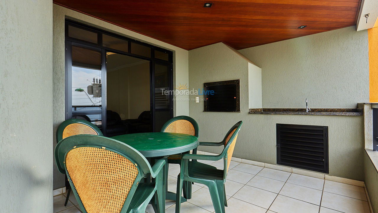 Apartment for vacation rental in Bombinhas (Bombinhas Centro)