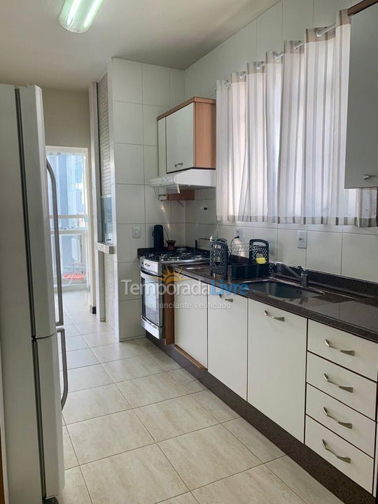 Apartamento para alquiler de vacaciones em Itapema (Meia Praia)