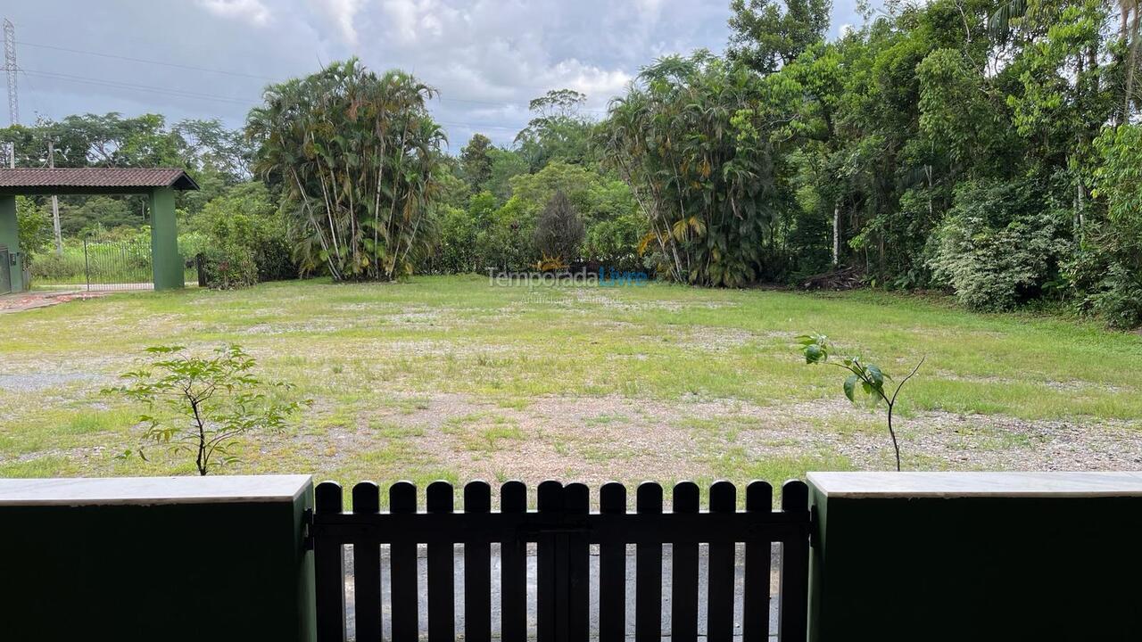 Casa para aluguel de temporada em Garuva (Urubuquara)