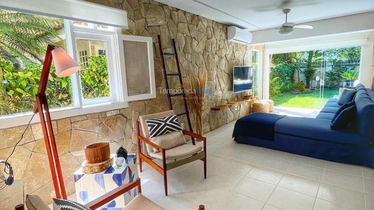 Casa para alquiler de vacaciones em São Sebastião (Juquehy)