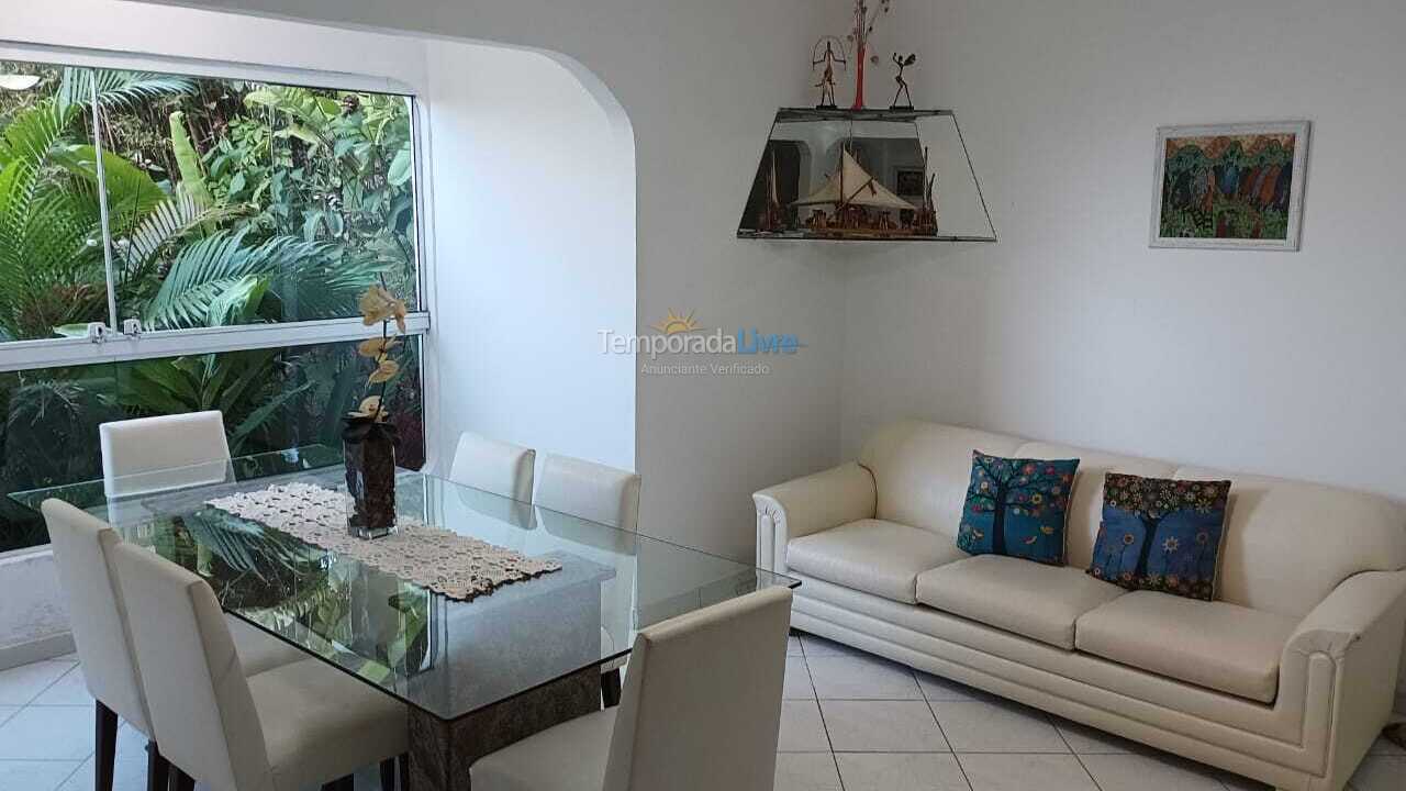 Apartment for vacation rental in Ubatuba (Praia das Toninhas)