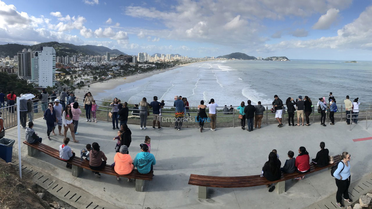 Apartamento para aluguel de temporada em Guarujá (Enseada)