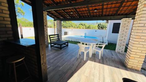 Casa de 03 habitaciones y PISCINA en Playa MARISCAL, a 320m DE LA PLAYA