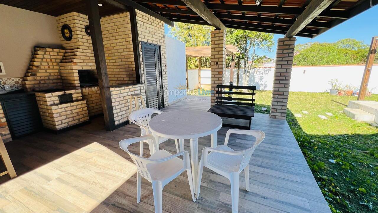 Casa para alquiler de vacaciones em Bombinhas (Mariscal)