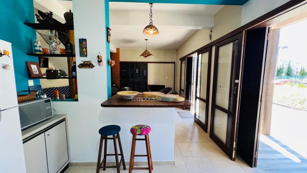 Casa para alquiler de vacaciones em Bombinhas (Mariscal)