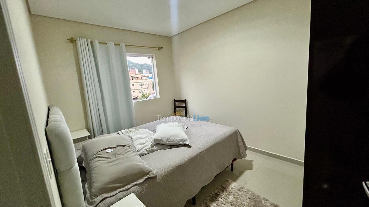 Apartamento para alquiler de vacaciones em Bombinhas (Praia de Bombas)