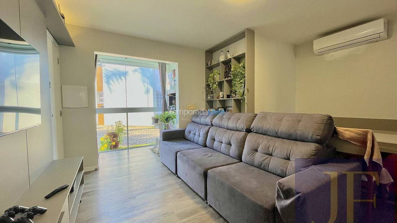 Apartamento para aluguel de temporada em Florianopolis (Canasvieiras)