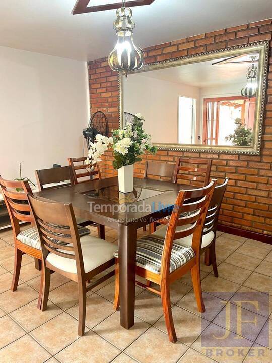 House for vacation rental in Florianopolis (Canasvieiras)