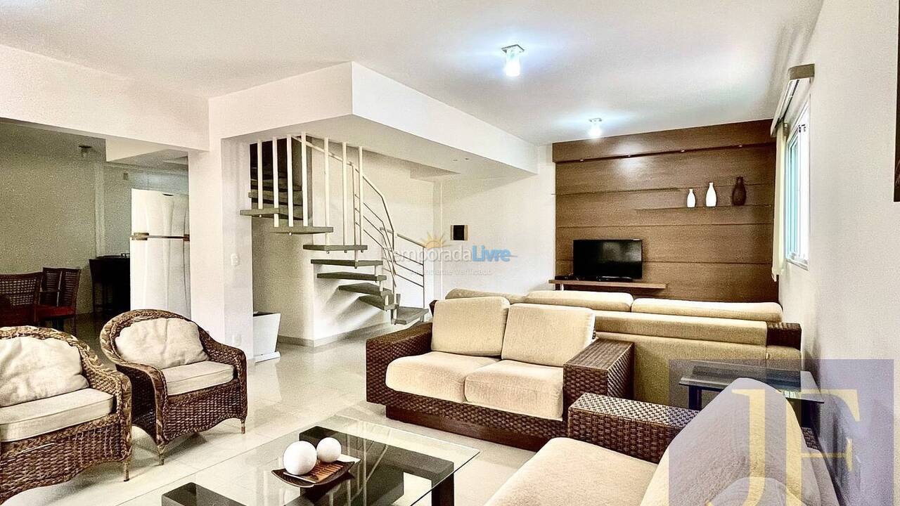 House for vacation rental in Florianopolis (Canasvieiras)