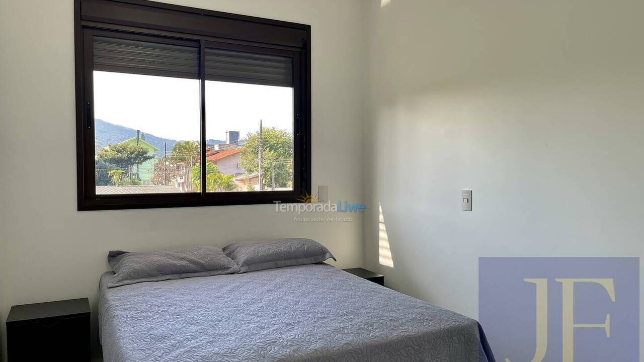 Apartamento para alquiler de vacaciones em Florianópolis (Cachoeira do Bom Jesus)