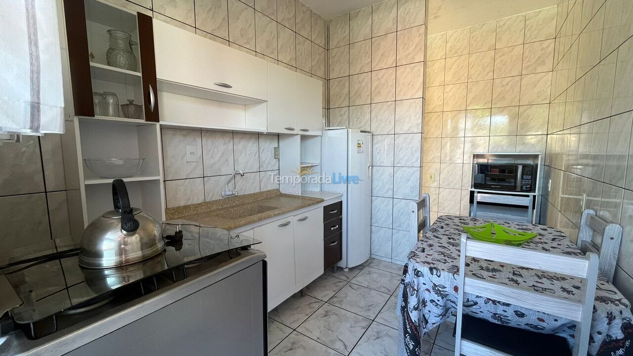 Apartamento para aluguel de temporada em Florianopolis (Praia dos Ingleses)