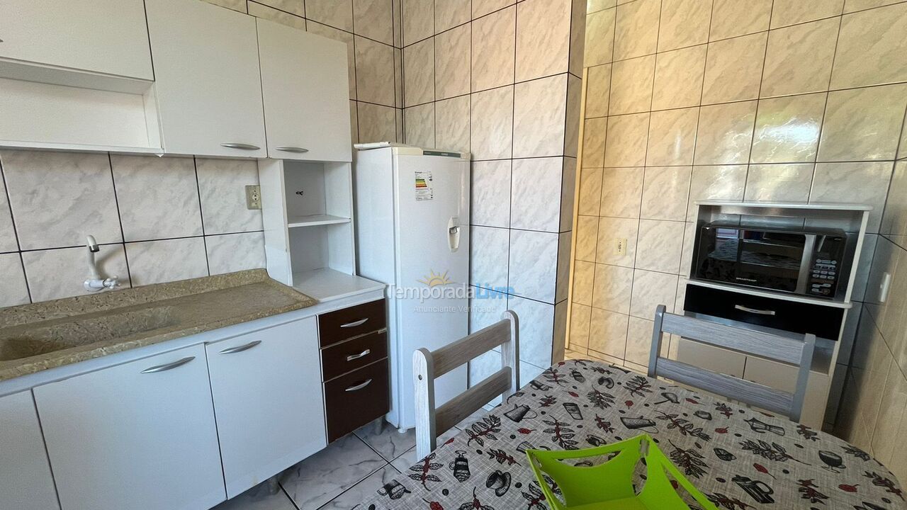 Apartamento para aluguel de temporada em Florianopolis (Praia dos Ingleses)