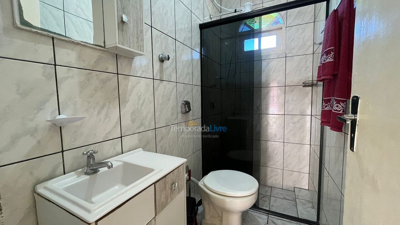 Apartamento para aluguel de temporada em Florianopolis (Praia dos Ingleses)