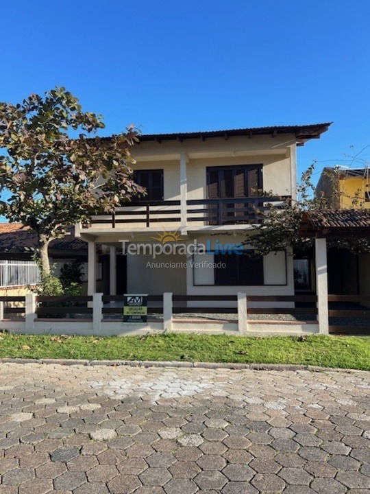 Casa para alquiler de vacaciones em São Francisco do Sul (Enseada)