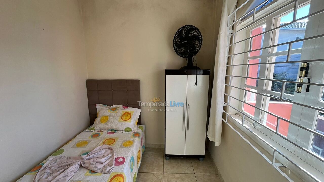 Apartamento para aluguel de temporada em Florianopolis (Praia dos Ingleses)