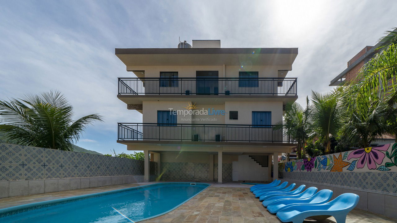 Apartment for vacation rental in Bombinhas (Praia de Canto Grande Mar Sem Ondas)