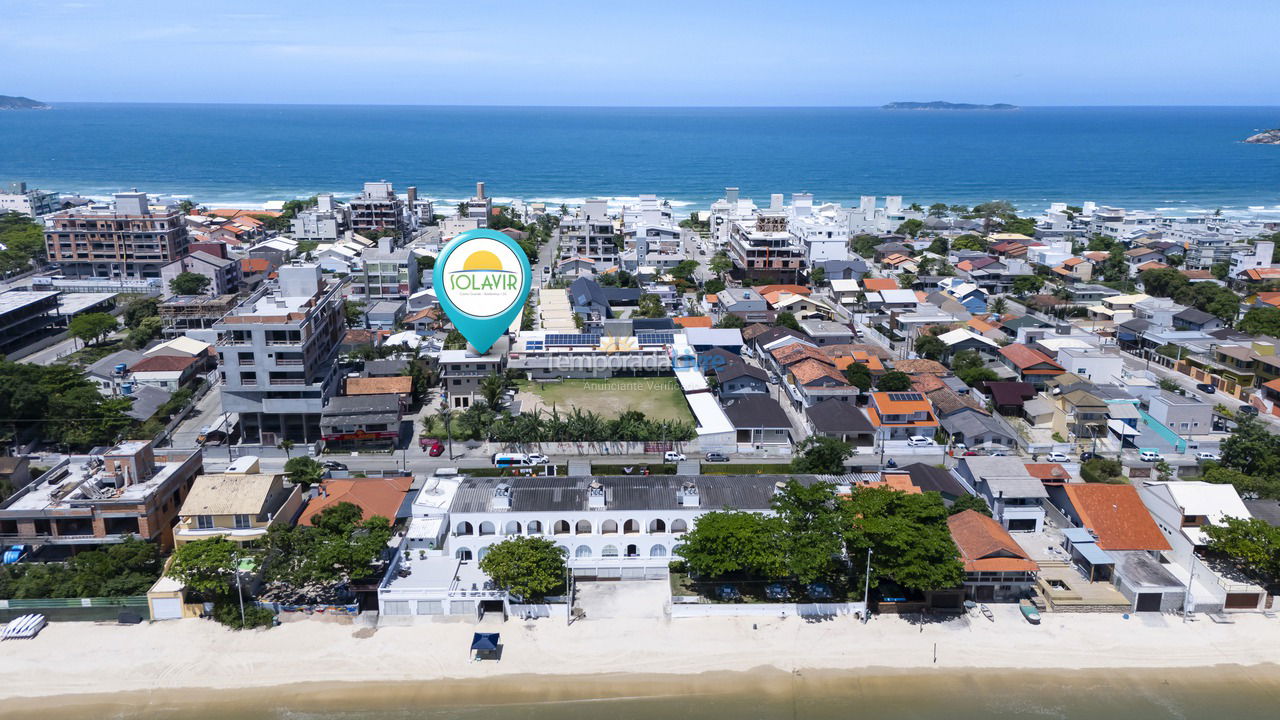 Apartamento para aluguel de temporada em Bombinhas (Praia de Canto Grande Mar Sem Ondas)