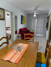 APARTAMENTO ACONCHEGANTE 150MS DA PRAIA - 08 PESSOAS.