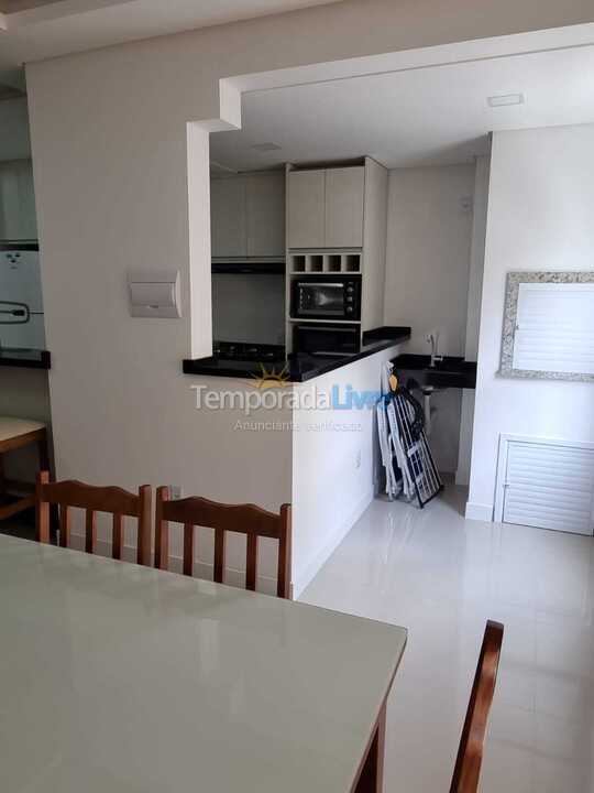 Apartamento para aluguel de temporada em Florianopolis (Praia dos Ingleses)