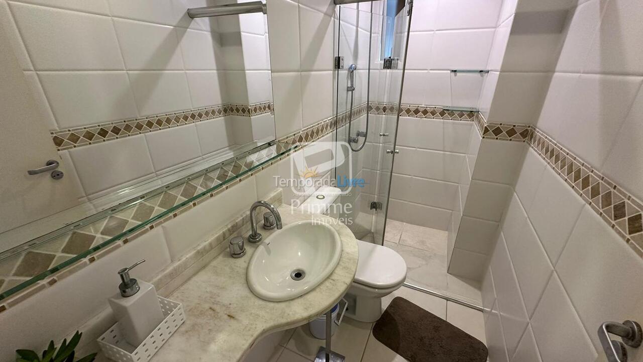 Apartamento para aluguel de temporada em Balneário Camboriú (Centro)