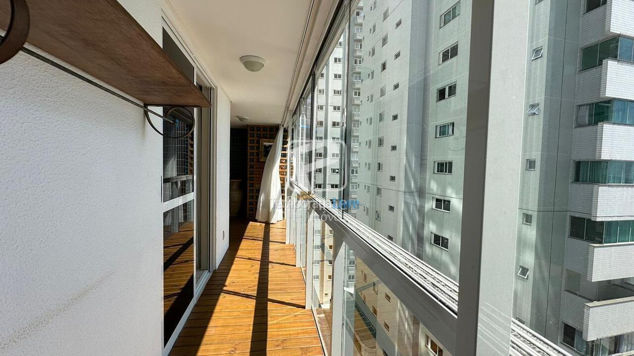 Apartamento para aluguel de temporada em Balneário Camboriú (Centro)