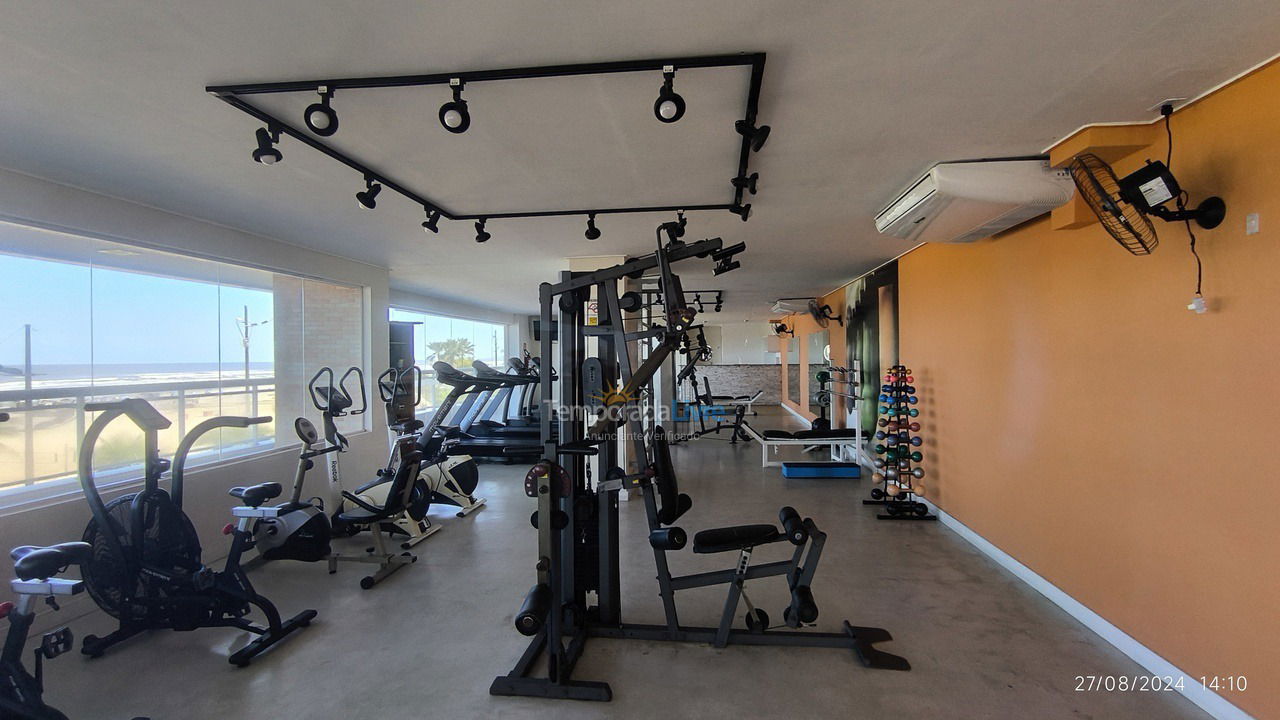 Apartamento para aluguel de temporada em Praia Grande (Guilhermina)