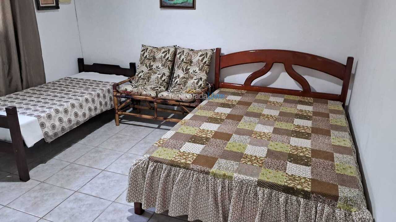 Casa para alquiler de vacaciones em Caraguatatuba (Martim de Sá)