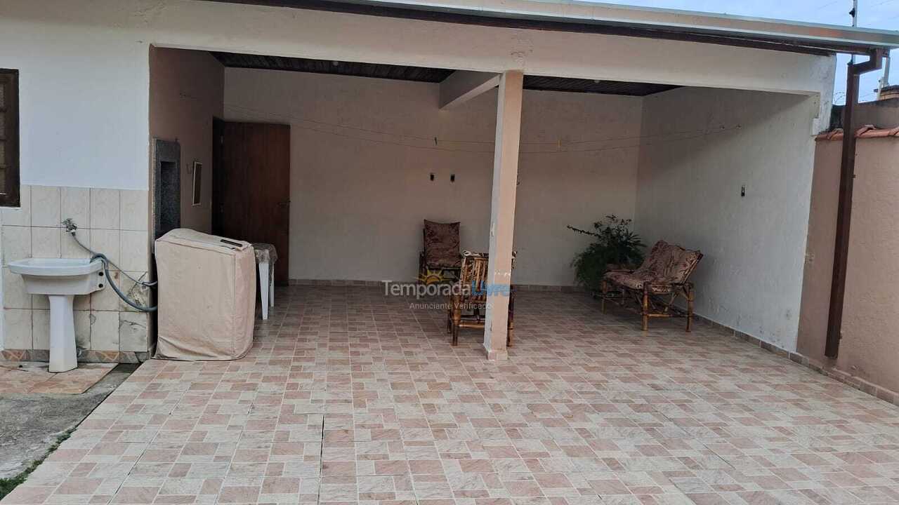 Casa para alquiler de vacaciones em Caraguatatuba (Martim de Sá)