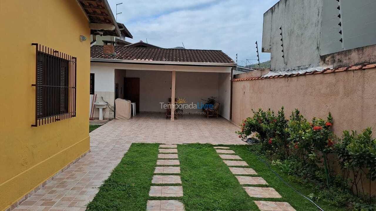 House for vacation rental in Caraguatatuba (Martim de Sá)