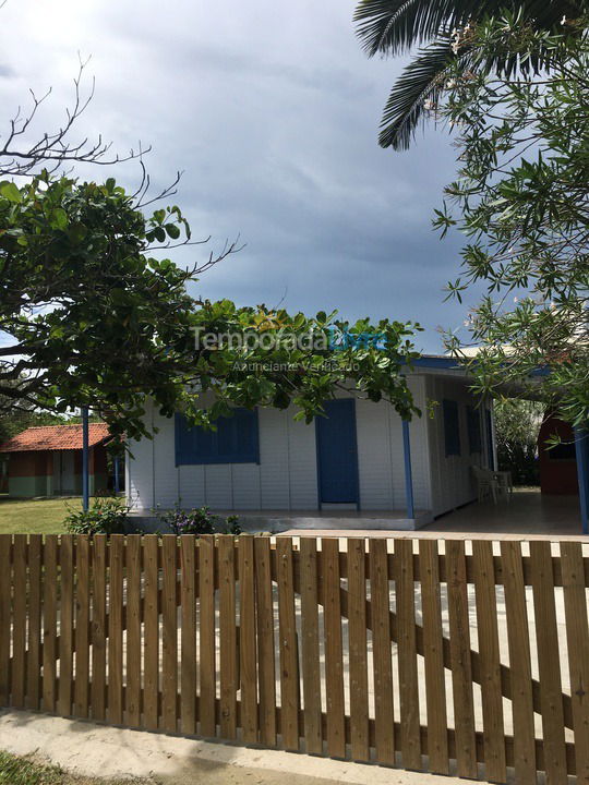 Casa para alquiler de vacaciones em Garopaba (Praia da Ferrugem)