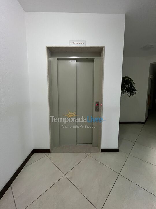 Apartamento para aluguel de temporada em Florianopolis (Praia dos Ingleses)