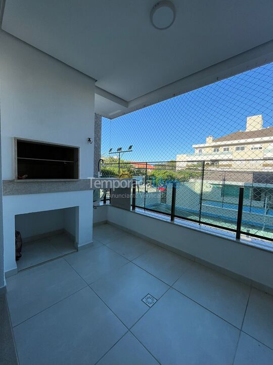 Apartamento para aluguel de temporada em Florianopolis (Praia dos Ingleses)