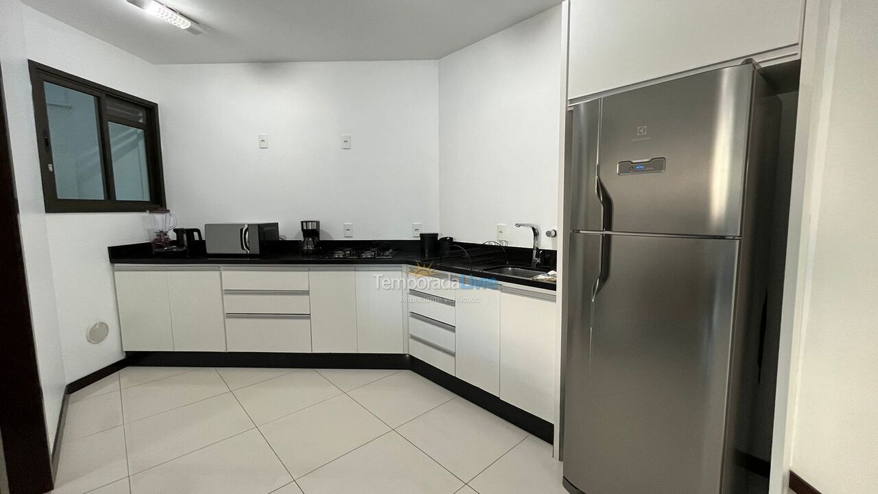Apartamento para aluguel de temporada em Florianopolis (Praia dos Ingleses)