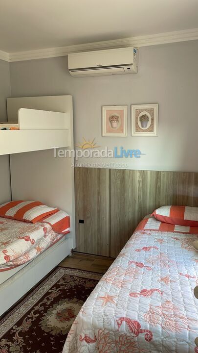 Apartamento para alquiler de vacaciones em Bombinhas (Praia de Quatro Ilhas)