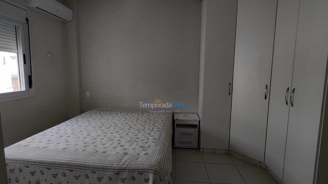 Casa para aluguel de temporada em Florianopolis (Praia dos Ingleses)
