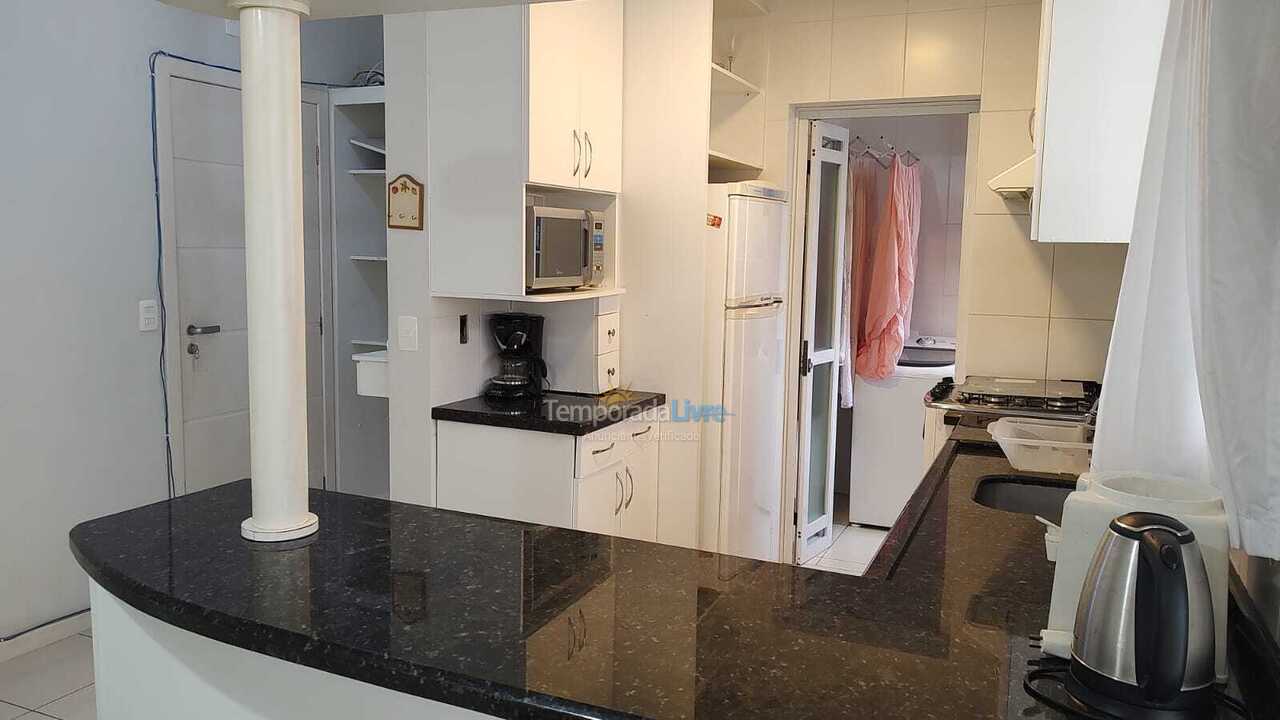 Casa para aluguel de temporada em Florianopolis (Praia dos Ingleses)