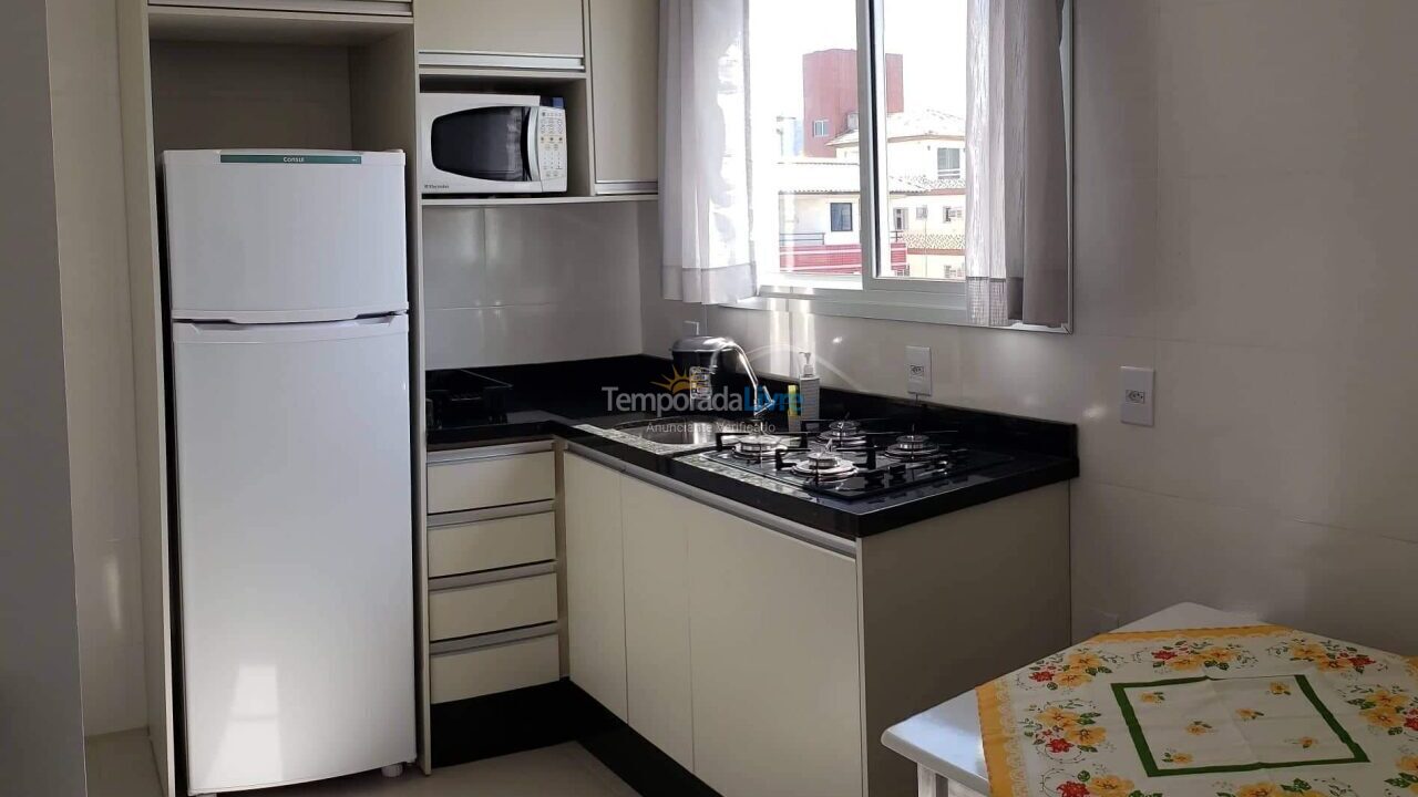 Apartamento para aluguel de temporada em Florianopolis (Praia dos Ingleses)