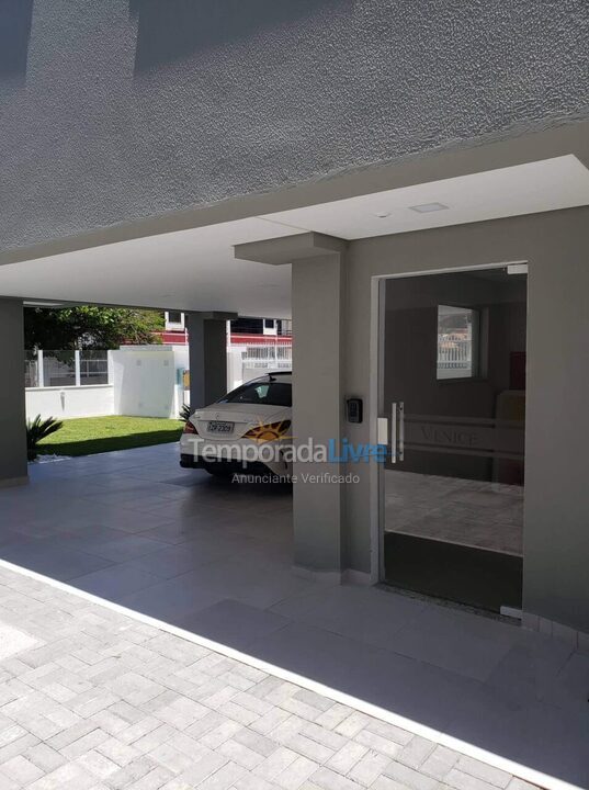 Apartamento para aluguel de temporada em Florianopolis (Praia dos Ingleses)