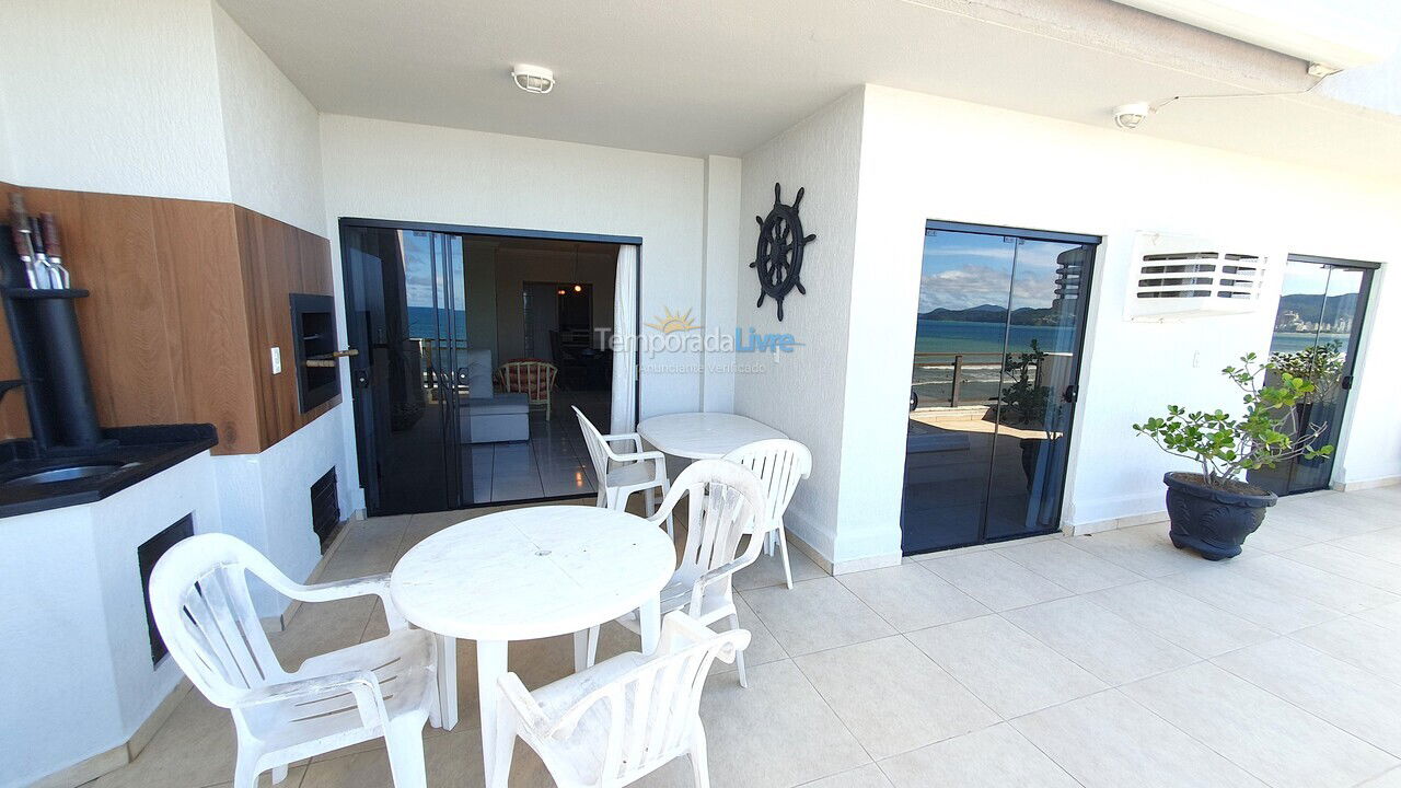 Apartment for vacation rental in Itapema (Meia Praia)