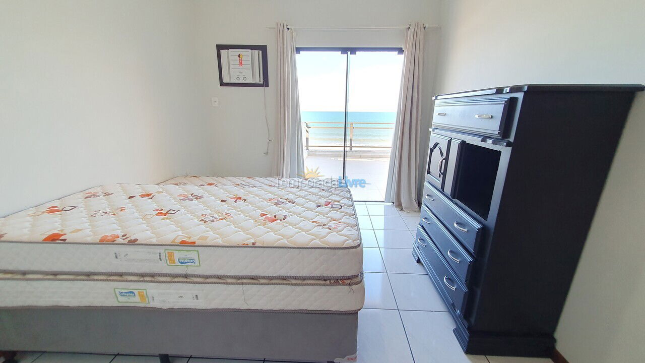 Apartment for vacation rental in Itapema (Meia Praia)