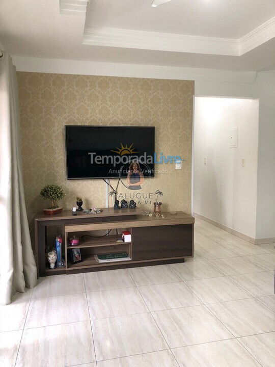 Apartamento para aluguel de temporada em Itapema (Meia Praia)