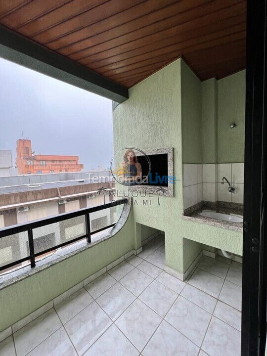 Apartamento para aluguel de temporada em Bombinhas (Praia de Bombas)