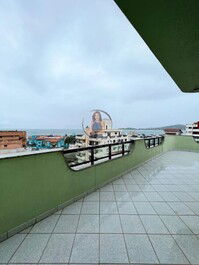 PENTHOUSE FOR 10 PEOPLE ON BOMBAS BEACH