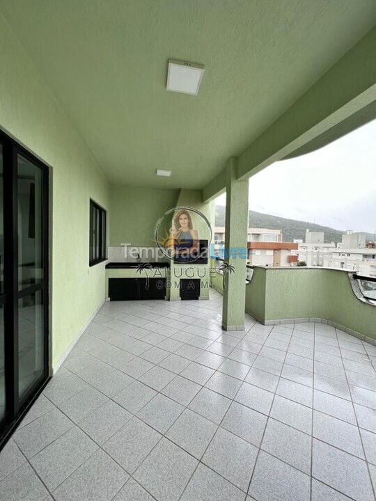 Apartment for vacation rental in Bombinhas (Praia de Bombas)